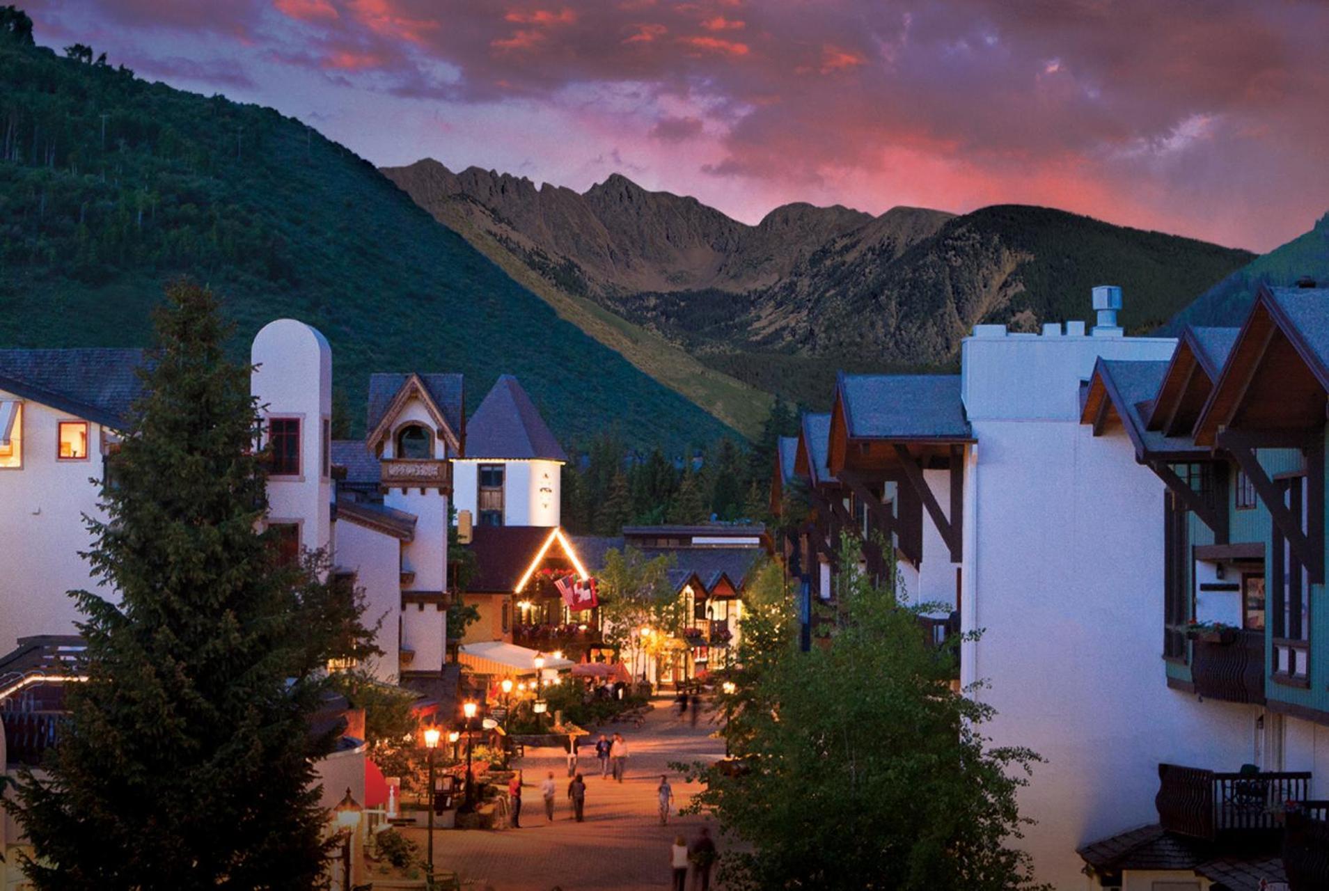 Four Seasons Resort Vail Exterior photo