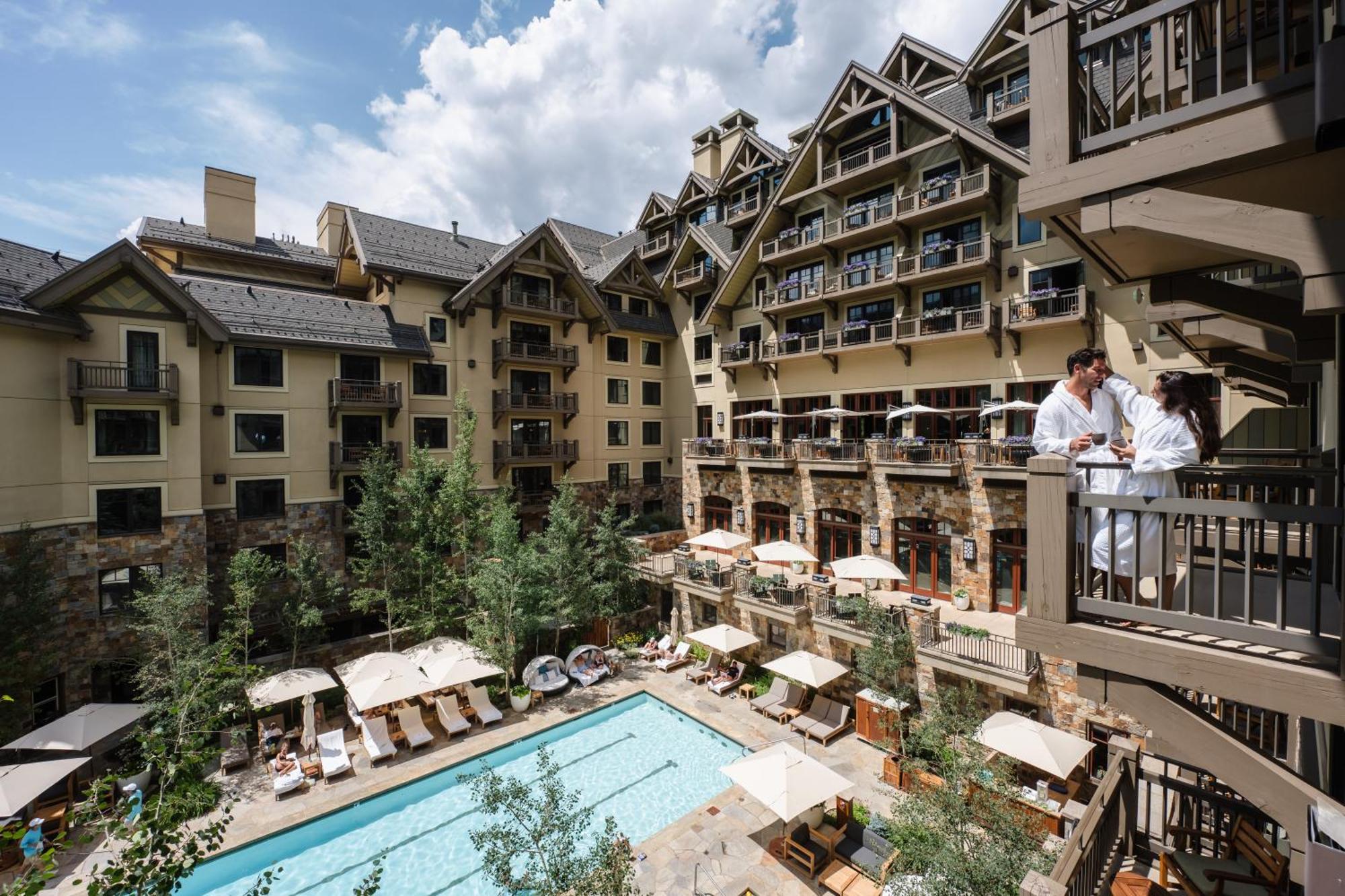 Four Seasons Resort Vail Exterior photo