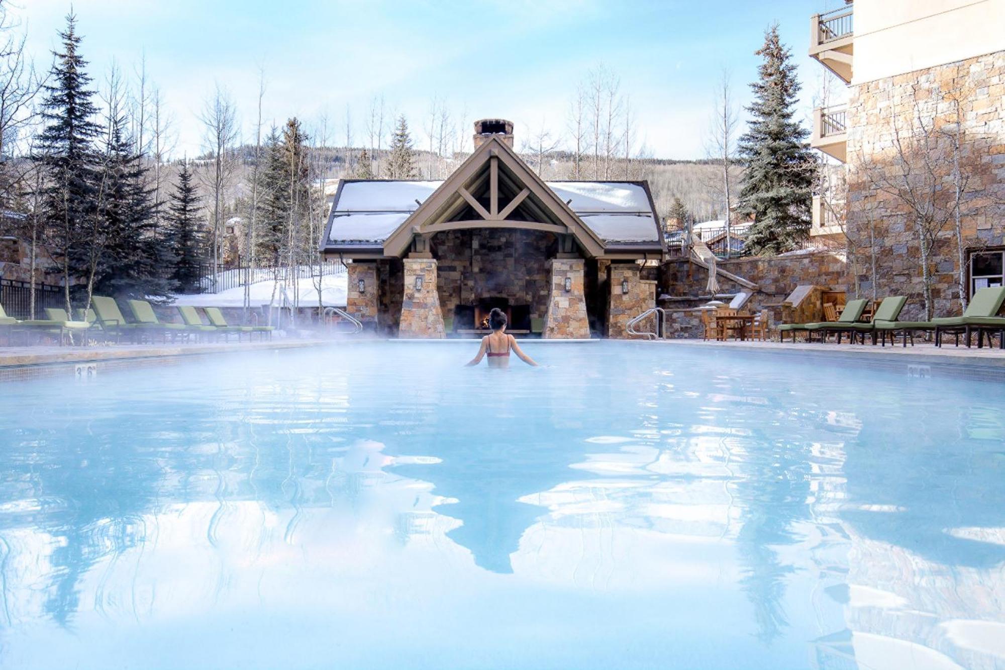 Four Seasons Resort Vail Exterior photo